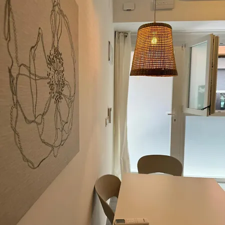 Loft In Valencia, Equipped And Very Well Decorated Walencja
