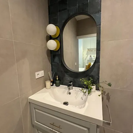 Loft In Valencia, Equipped And Very Well Decorated Walencja